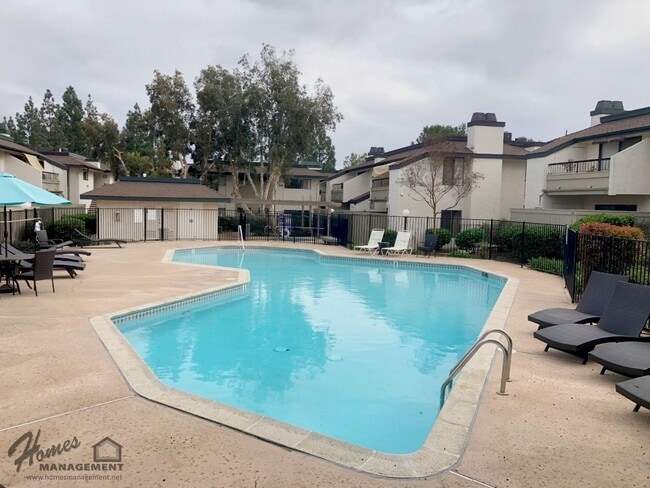 Building Photo - Homes Management - 1bd/1ba Vermont Villas ...