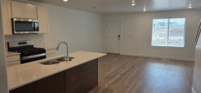 Building Photo - 4275 N 325 E