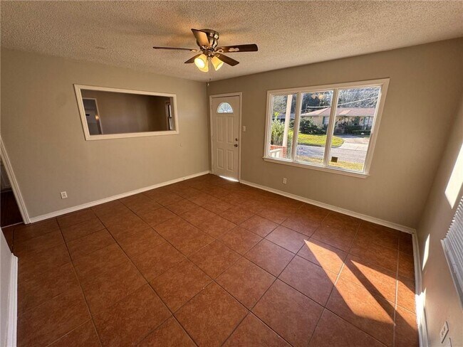 Building Photo - 3801 Del Monte Ct