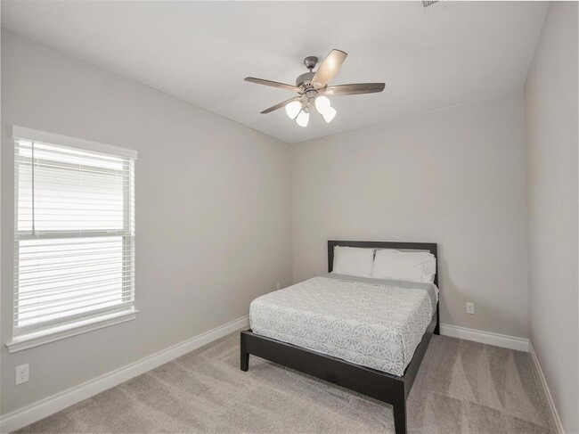 Building Photo - 4108 Emerson Cove Dr