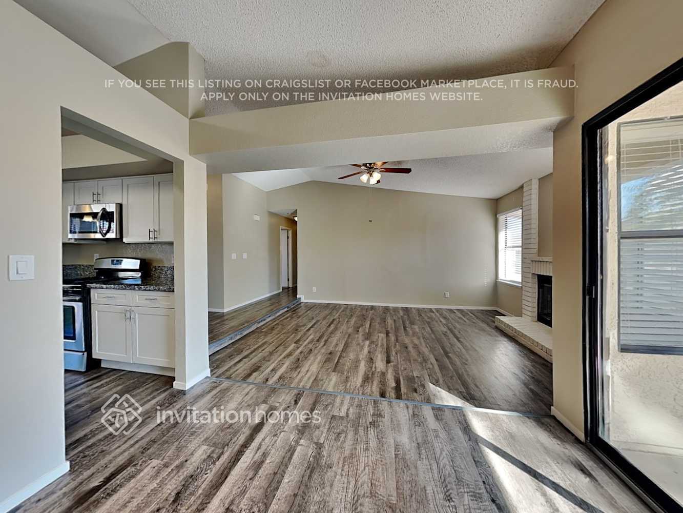 Building Photo - 4901 Evergreen Glen Dr
