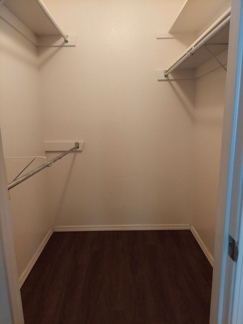 Building Photo - 2006 Ingalls Ln