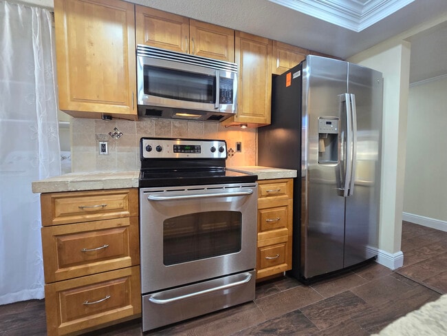 Building Photo - 12661 Westhampton Cir