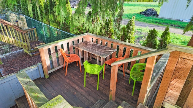 Building Photo - 11560 Stone Ave N