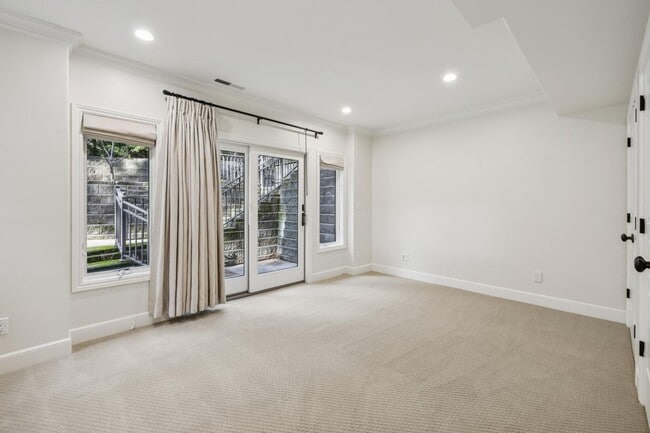 Building Photo - 7BR / 6BA Los Altos Home with Elevator, 3-Car Garage & EV Charging