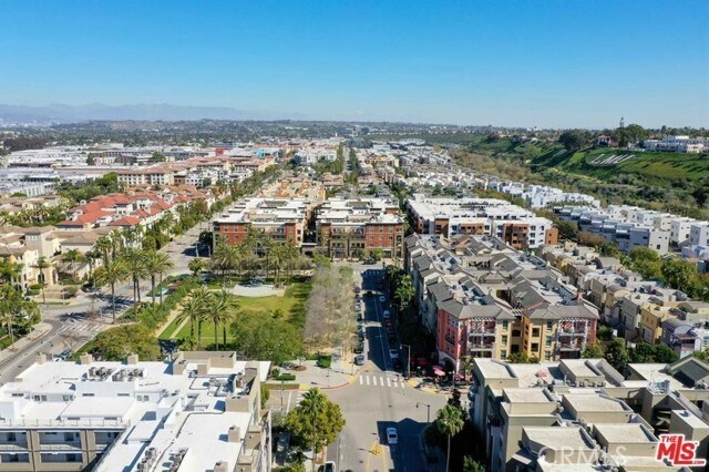 Building Photo - 13045 Pacific Promenade