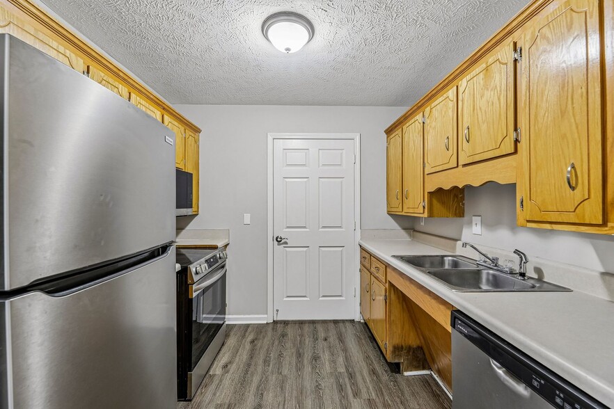 Interior Photo - Gateway Homes