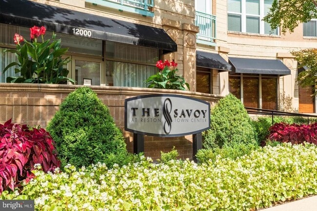 Building Photo - 12000 Market St