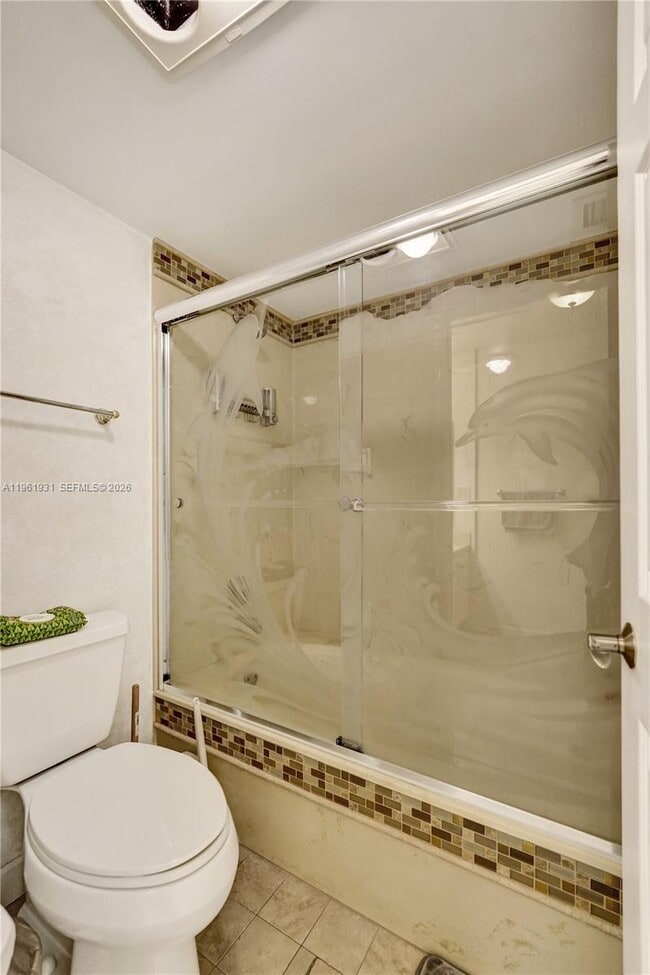 Building Photo - 2814 N 46th Ave