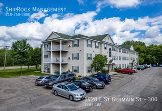 Building Photo - 1428 E St Germain St