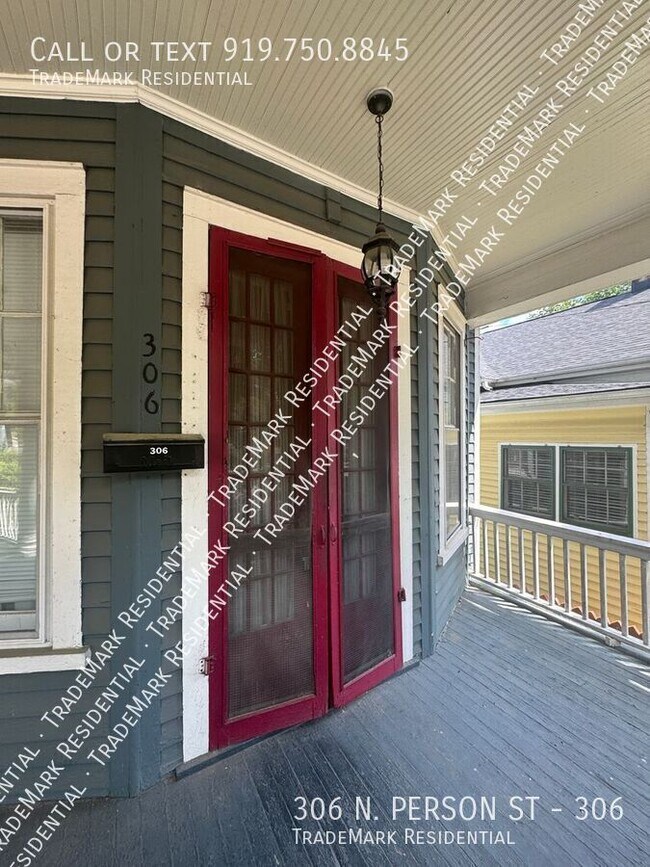 Building Photo - 306 N Person St