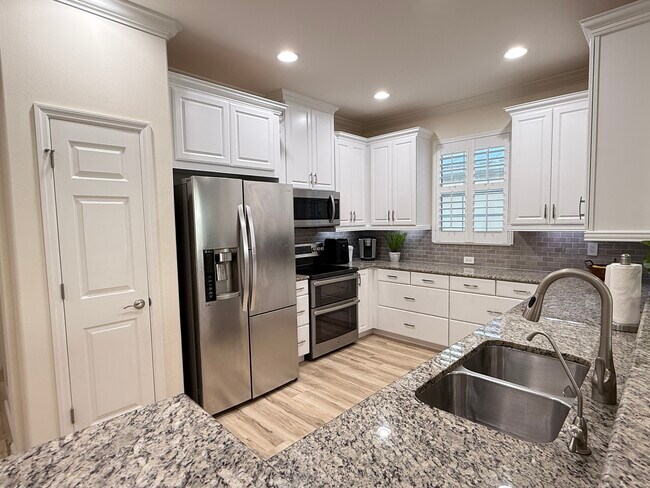 Building Photo - 1316 Pamplico Ct