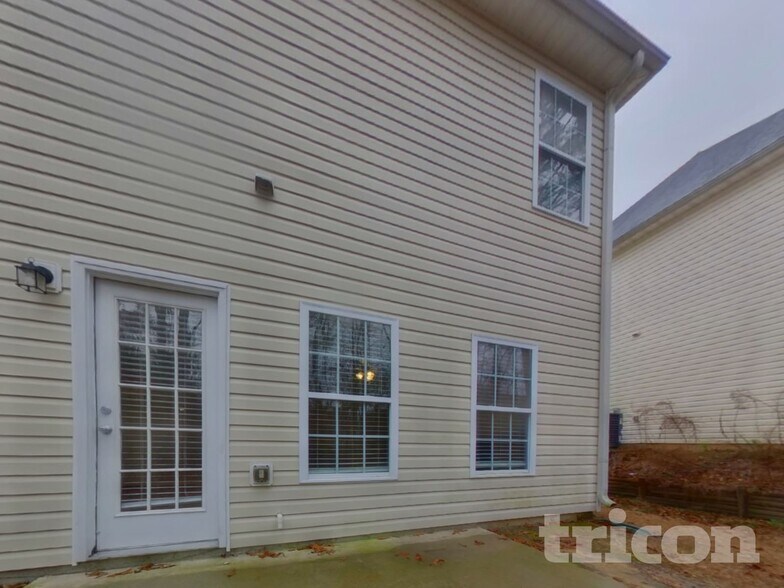 Building Photo - 1121 Corkscrew Way