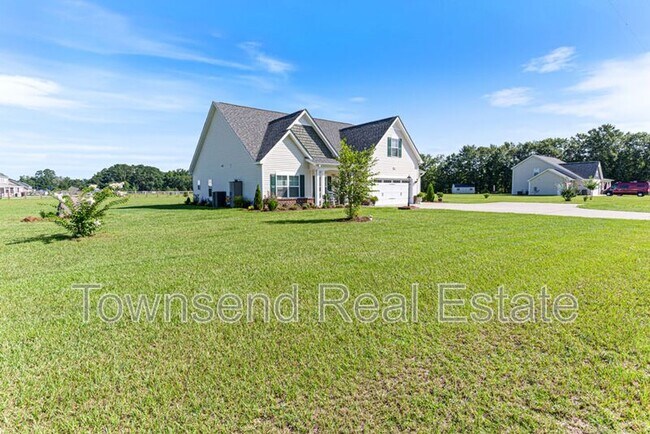 Building Photo - 2935 Duck Pond Rd