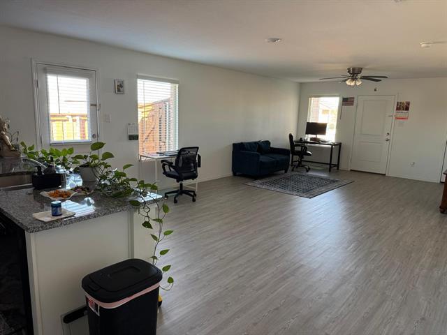 Building Photo - 3004 Harper St