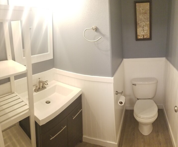 Downstairs bathroom. - 15503 NE 83RD ST
