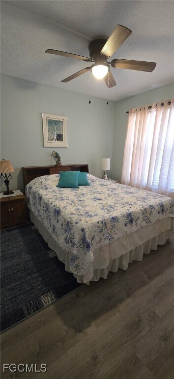 Building Photo - 434 Tudor Dr