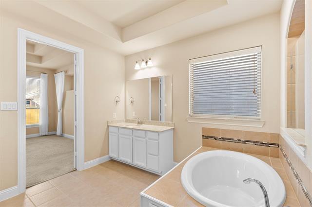 Building Photo - 102 Autumn Sage Dr