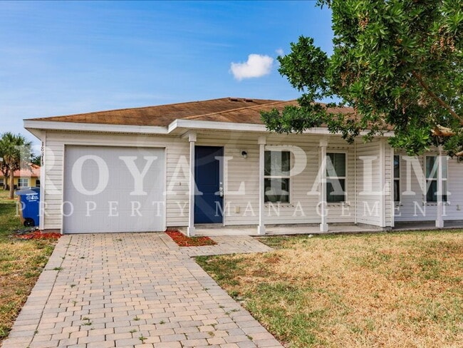 Building Photo - Your Season to Settle In – 3BR/2BA Duplex in Vistanna Villas, Lehigh Acres with Space, Style & St...