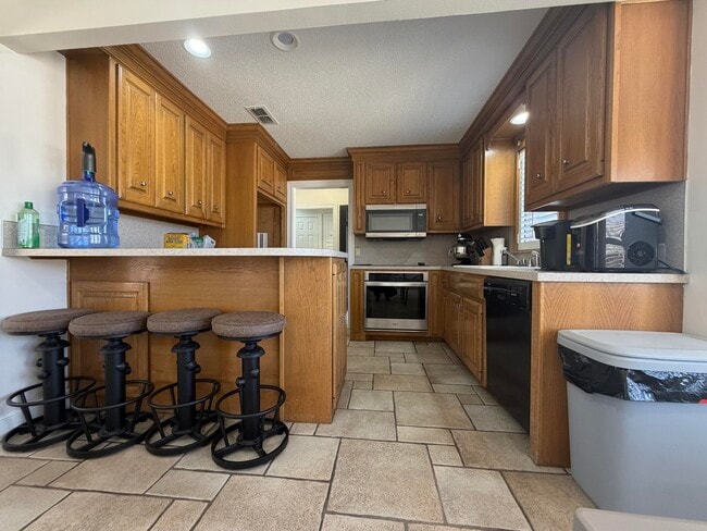 Building Photo - 4103 101st St