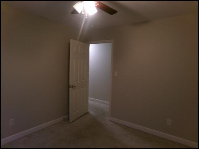 Building Photo - 31 Congressional Dr