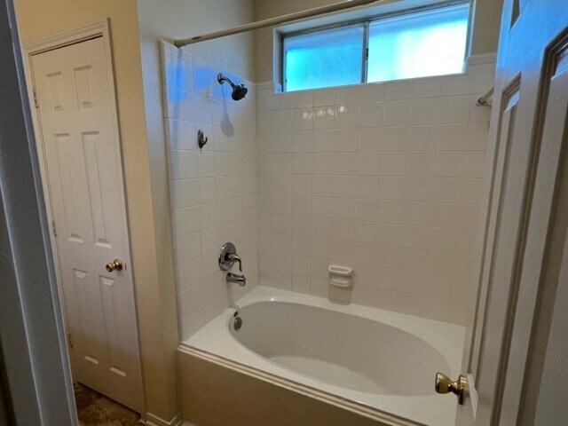 Building Photo - 2910 Blue Dawn Dr