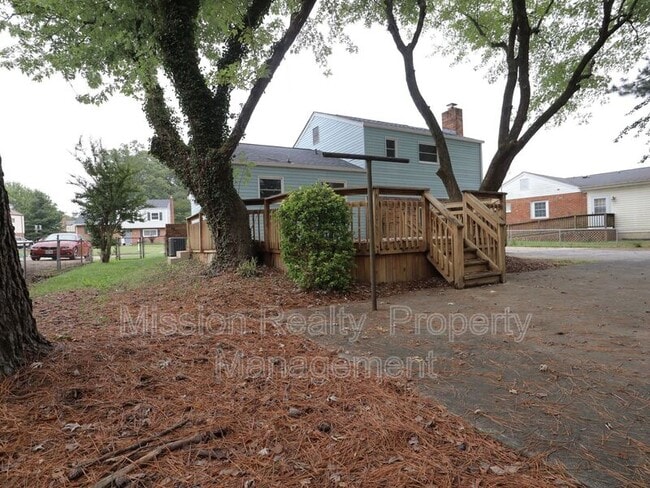 Building Photo - 618 Tarpley Rd