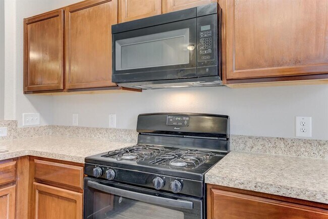 Building Photo - 5842 Adelaide River Dr