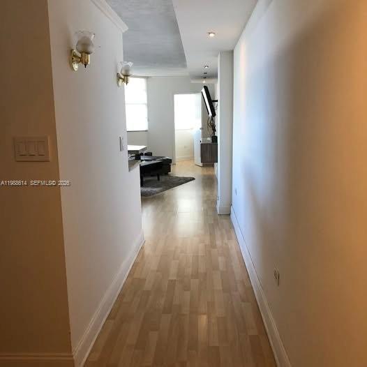 Building Photo - 825 Brickell Bay Dr