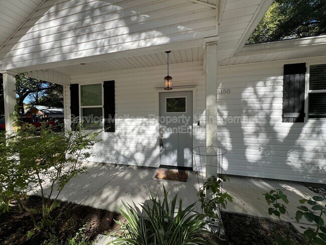 Building Photo - 6150 Franklin St