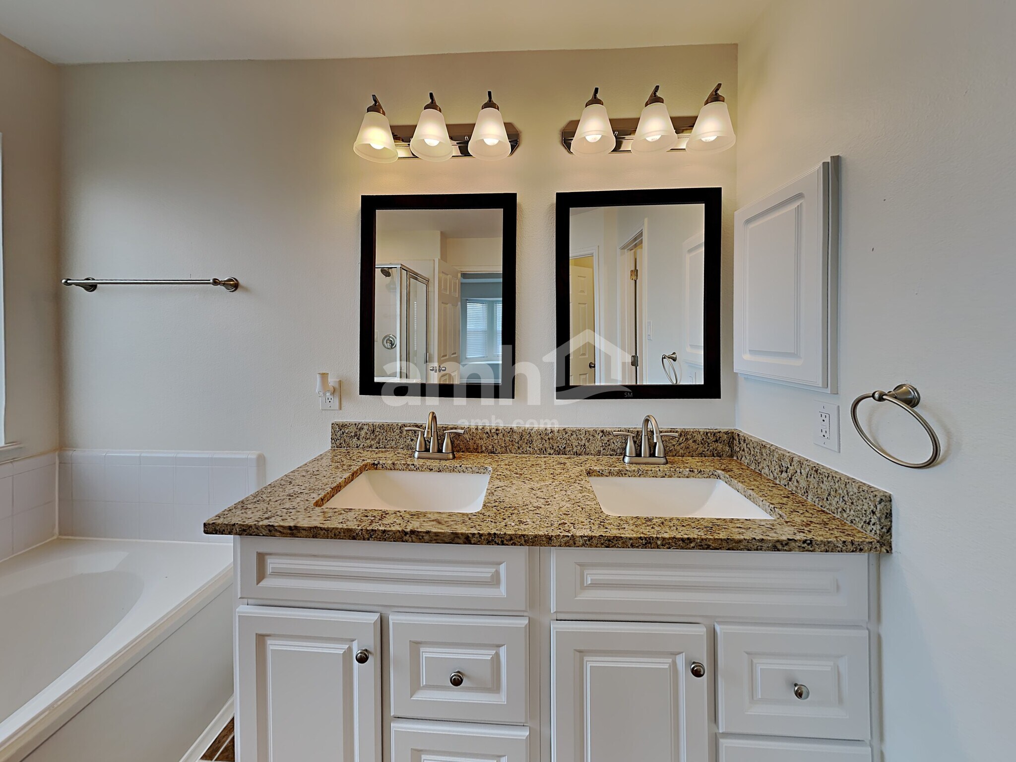 Building Photo - 22514 Spring Crossing Dr