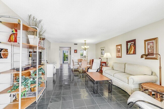 Building Photo - 1025 Sugar Sands Blvd