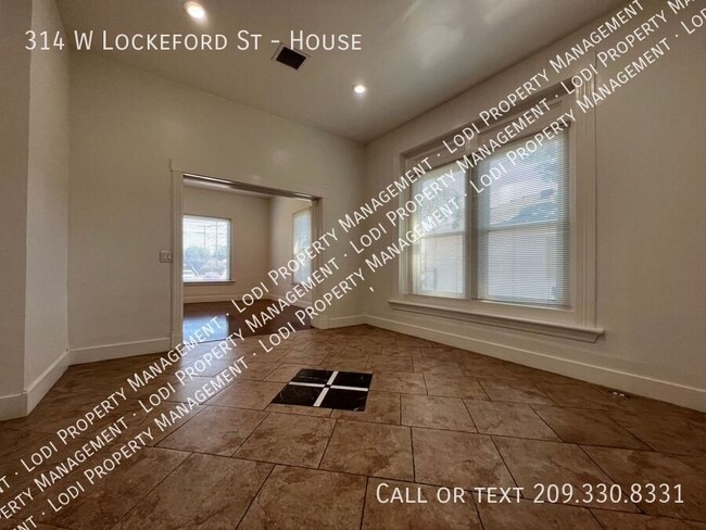 Building Photo - 314 W Lockeford St