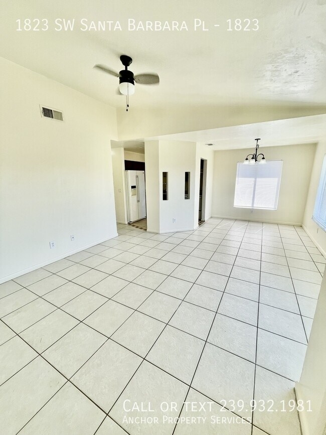 Building Photo - 1823 SW Santa Barbara Pl