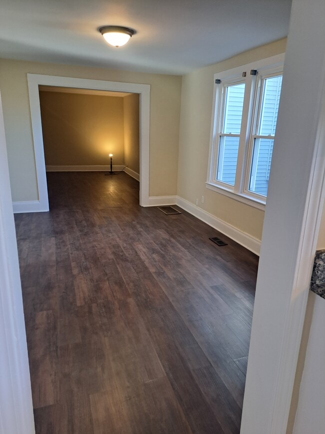 Building Photo - 4847 W Berenice Ave