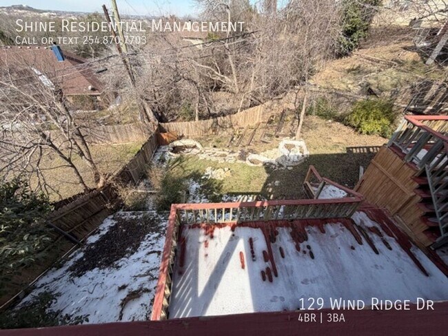 Building Photo - 129 Wind Ridge Dr