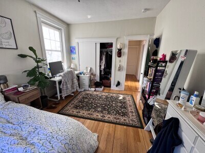 Building Photo - 11 Alton Pl