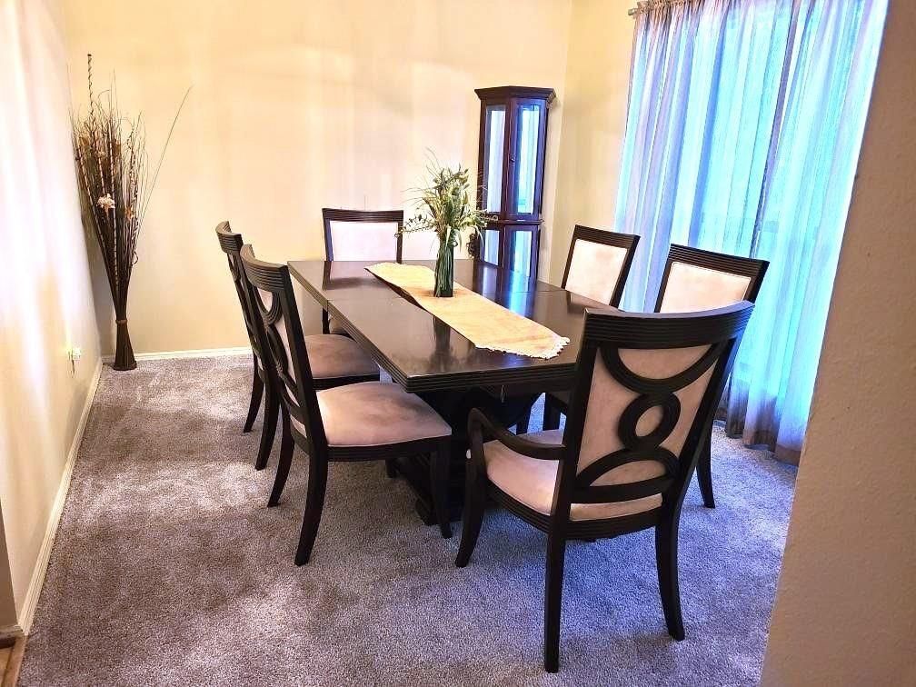 Building Photo - 7036 Ivy Pointe Row