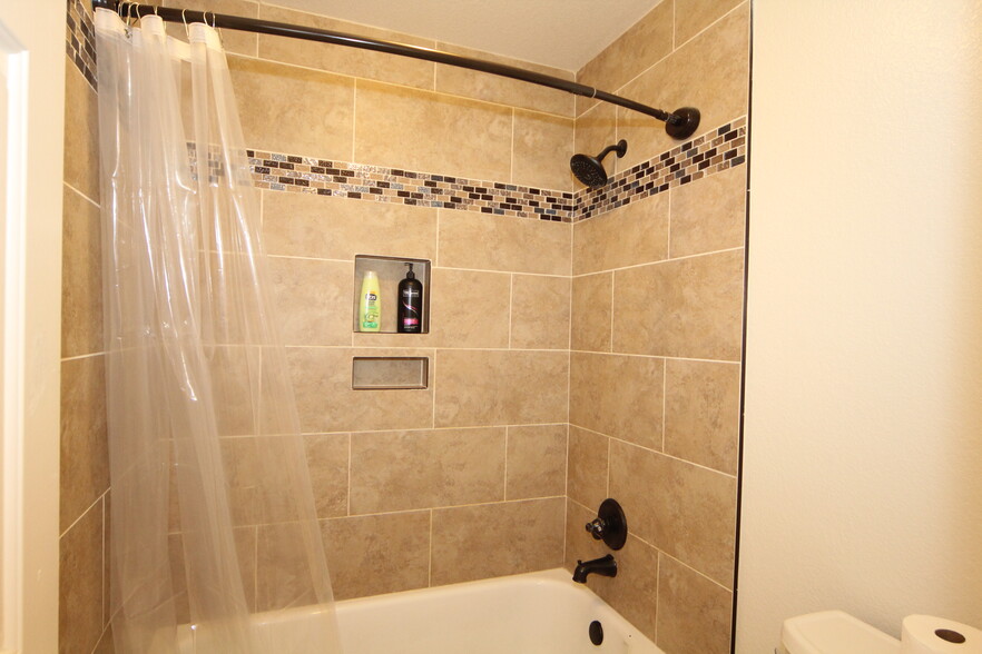 Bathroom #2 -private shower room - 7444 Forestdale Ct