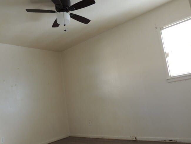 Building Photo - 1813 Petroleum Dr