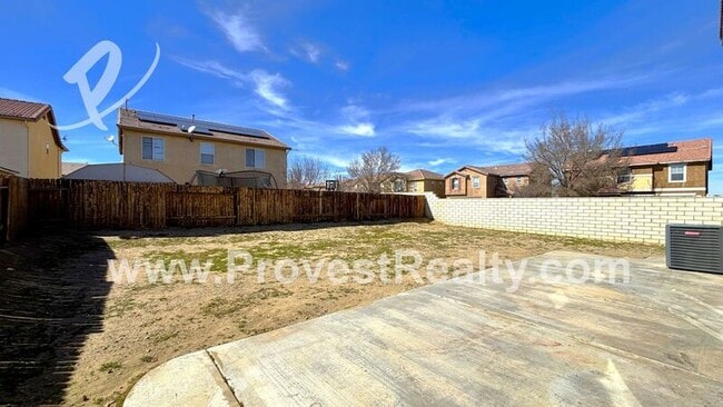 Building Photo - 15142 Foal Ct