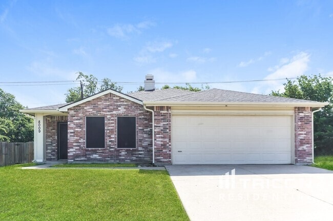 Building Photo - 8009 Mosstree Dr