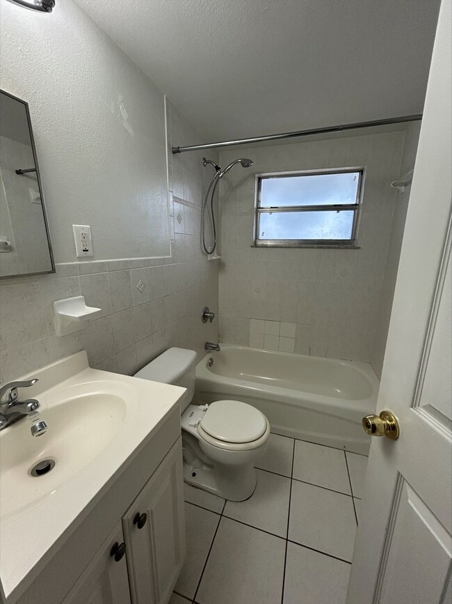 Building Photo - 5932 15th St