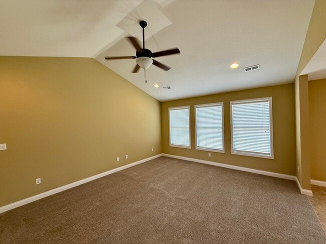 Building Photo - 101 Ulster Dr