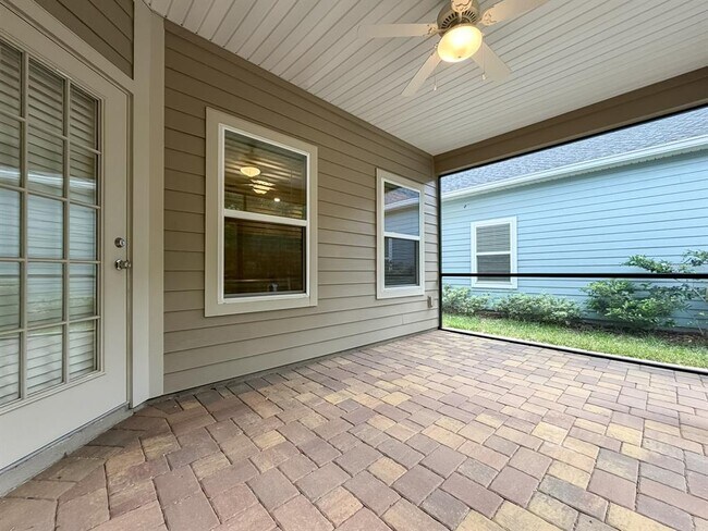 Building Photo - 2258 NW 89th Wy