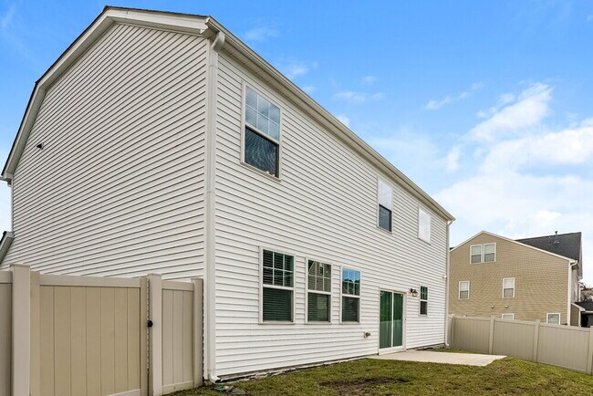 Building Photo - 534 Dawley Dr