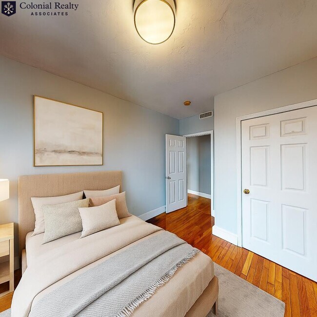 Building Photo - 17 Highgate St