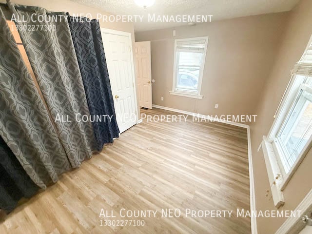 Building Photo - 1212 6th St NE