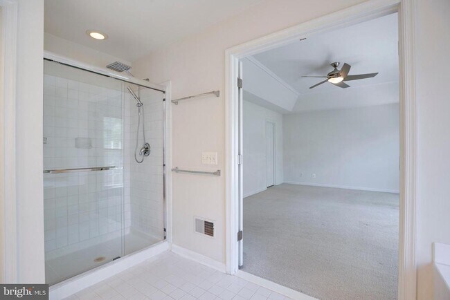 Building Photo - 5097 Pale Moon Way