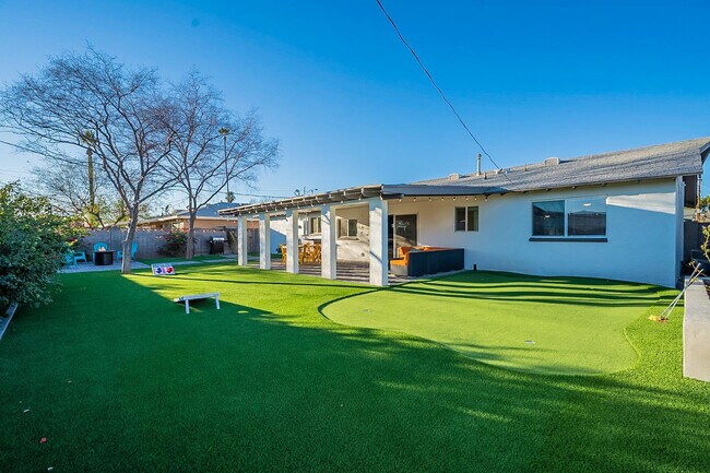 Building Photo - 7535 E Princeton Ave